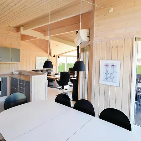 Holiday Pot Strandby In Denk Tatil Evi